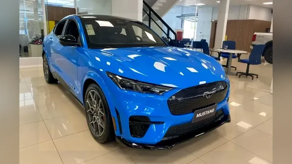 Ford Mustang Mach-e - Imagem 3