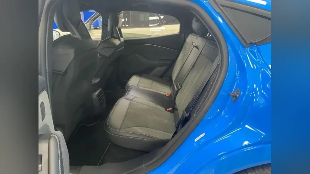 Ford Mustang Mach-e - Imagem 9