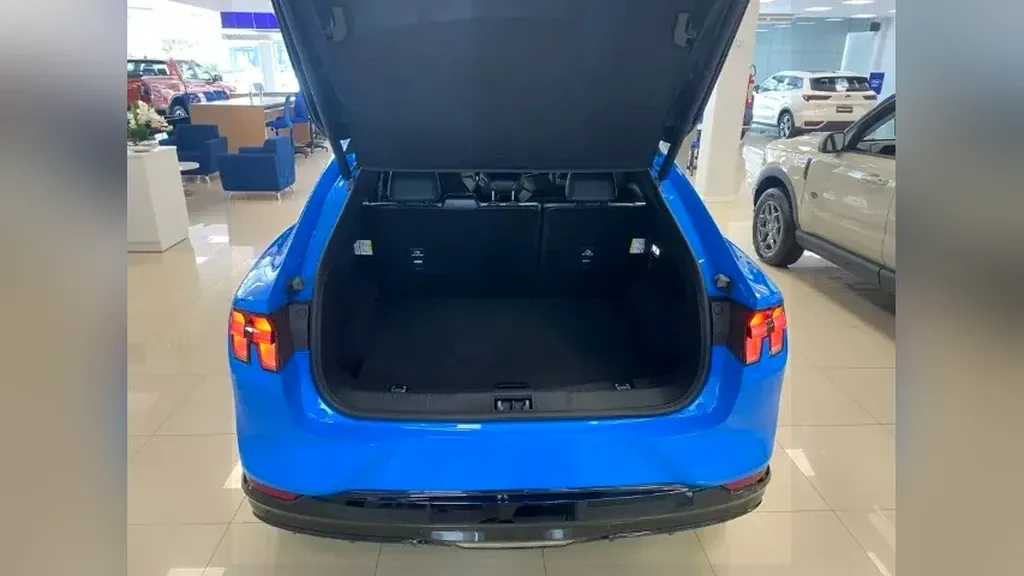 Ford Mustang Mach-e - Imagem 10