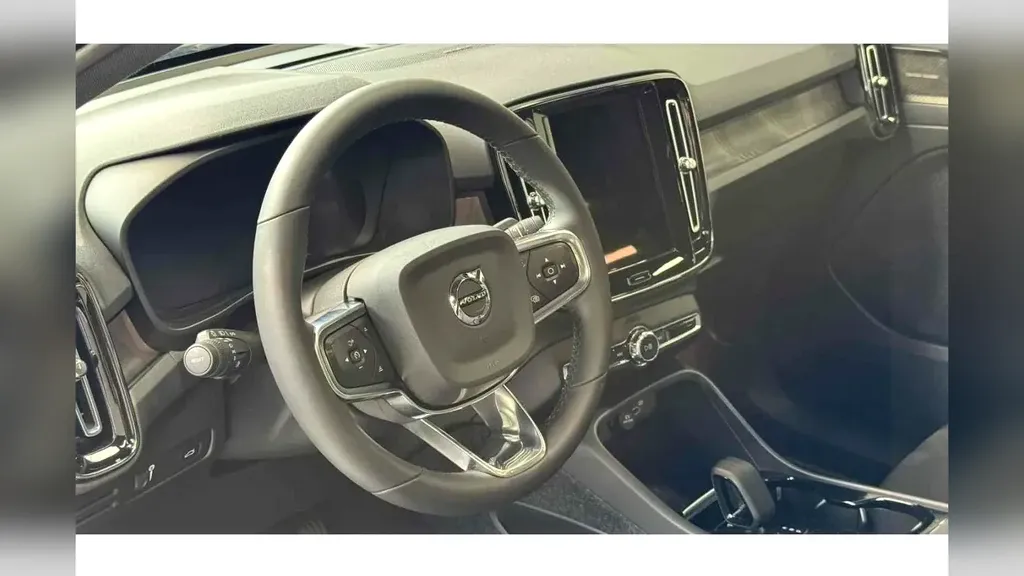 Volvo C40 Recharge - Imagem 6