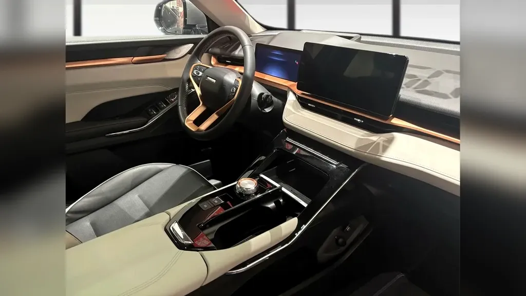 GWM Haval H6 Plug-in Hybrid - Imagem 14