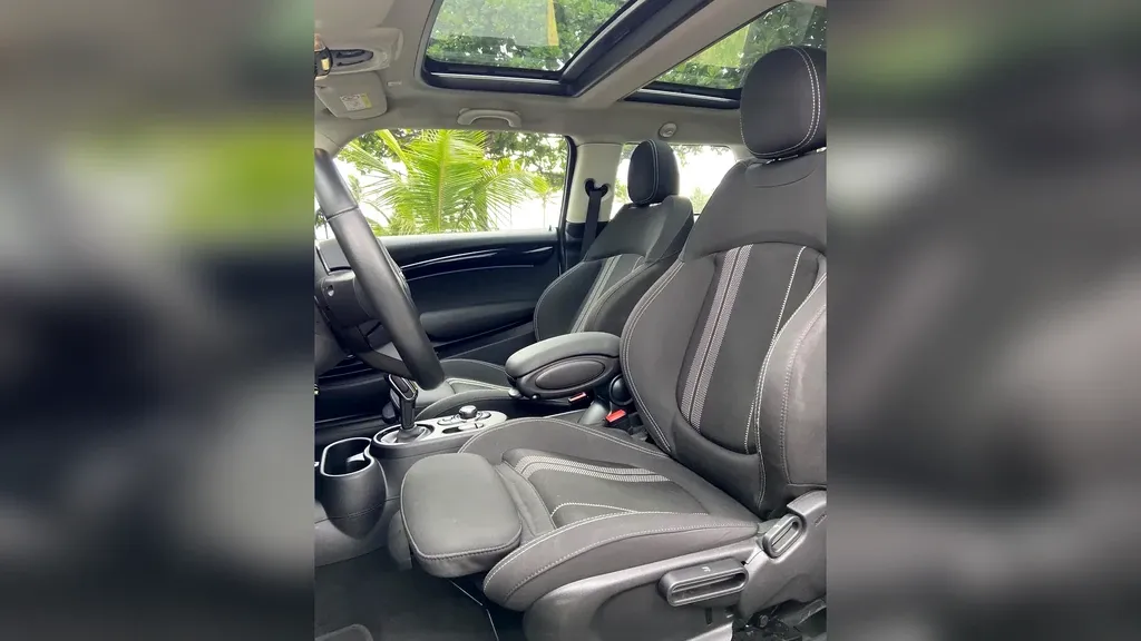 Mini Cooper SE - Imagem 4