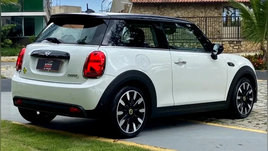 Mini Cooper SE - Imagem 11