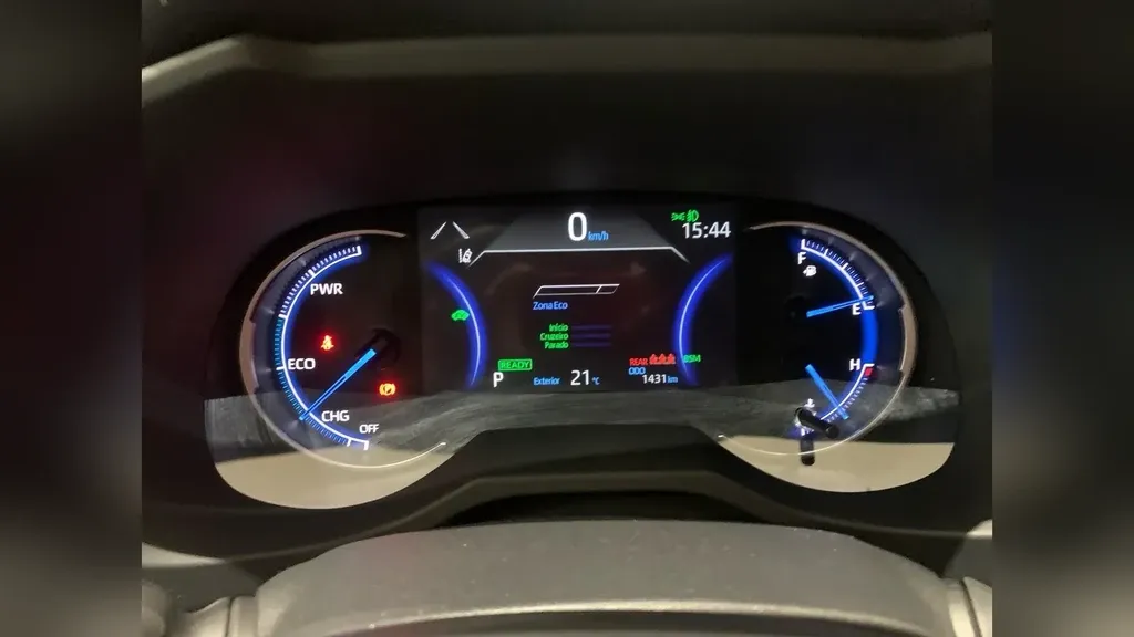 Toyota Rav4 - Imagem 10