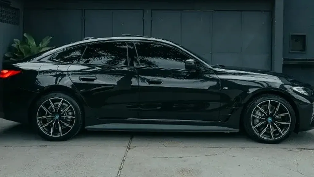 BMW I4 Edrive35 - Imagem 4