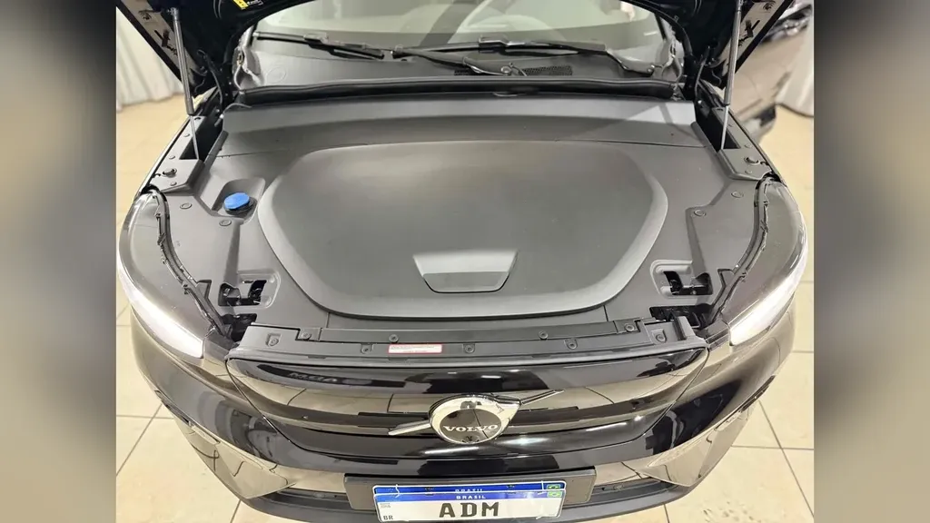 Volvo Ec40 - Imagem 7