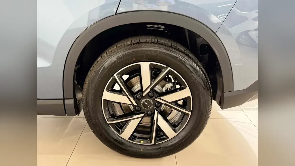 BYD Song Pro Dm-i Plug-in Hybrid - Imagem 16