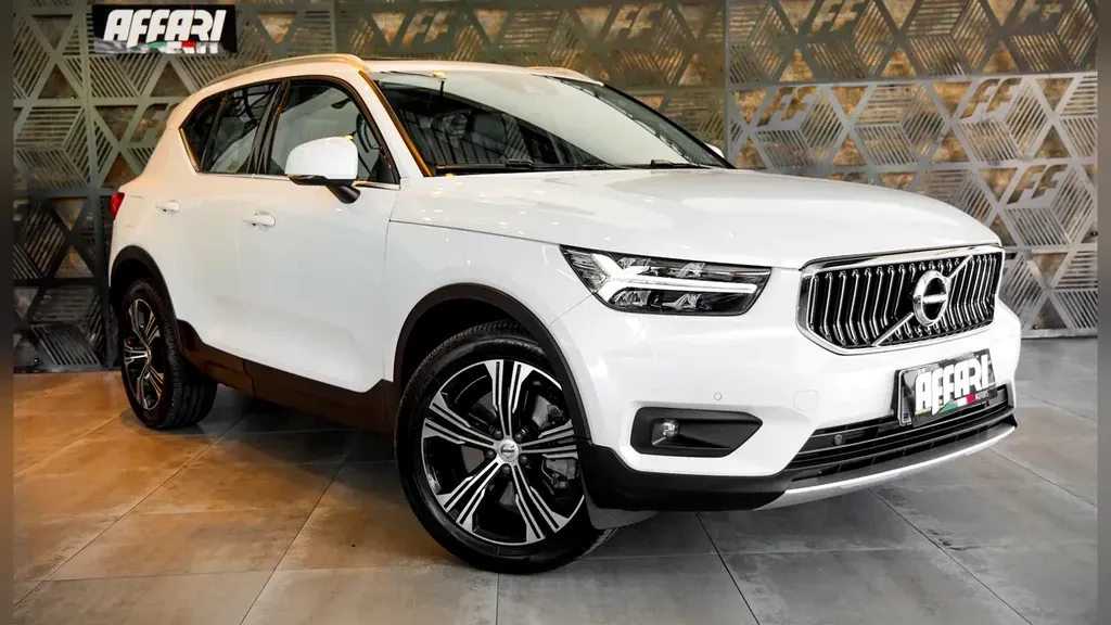 Volvo XC40 - Imagem 2