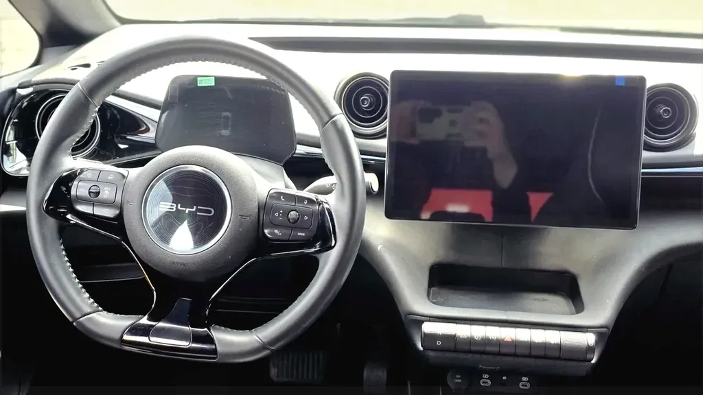 BYD Dolphin Plus - Imagem 11