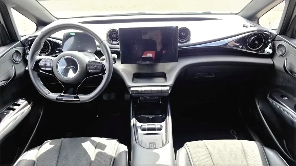 BYD Dolphin Plus - Imagem 12