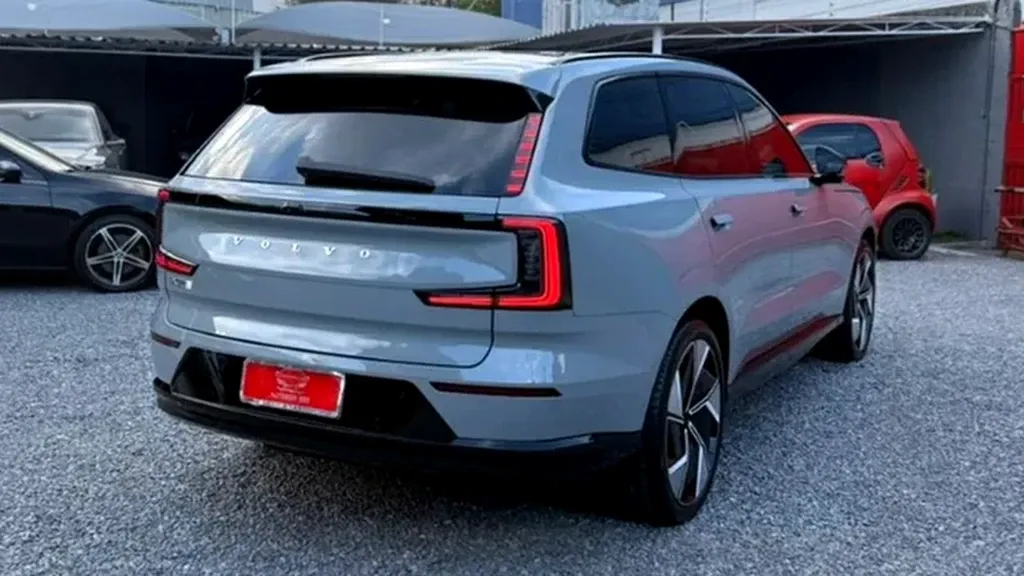 Volvo Ex90 - Imagem 5