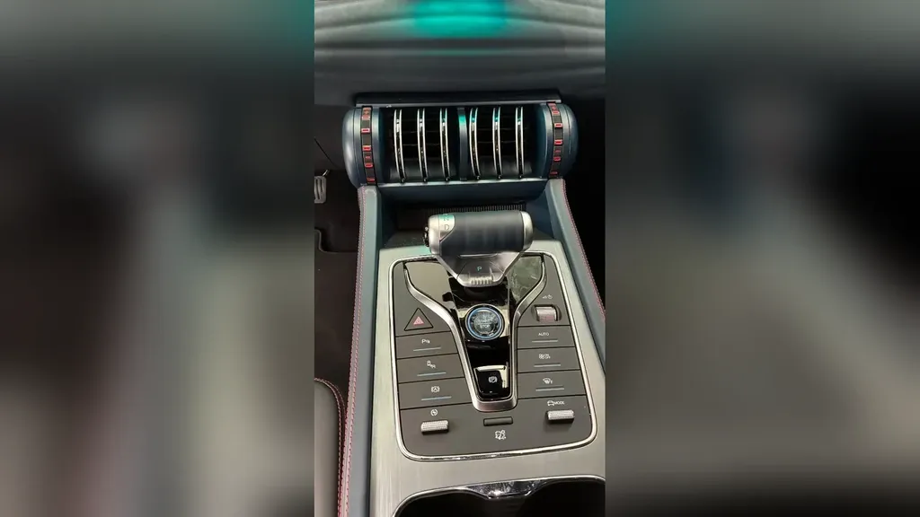 BYD Yuan Plus - Imagem 9