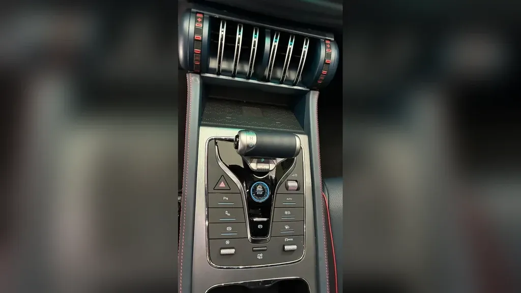 BYD Yuan Plus - Imagem 13