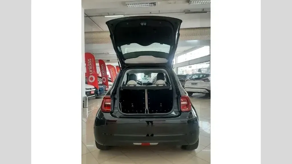 Fiat 500e - Imagem 4