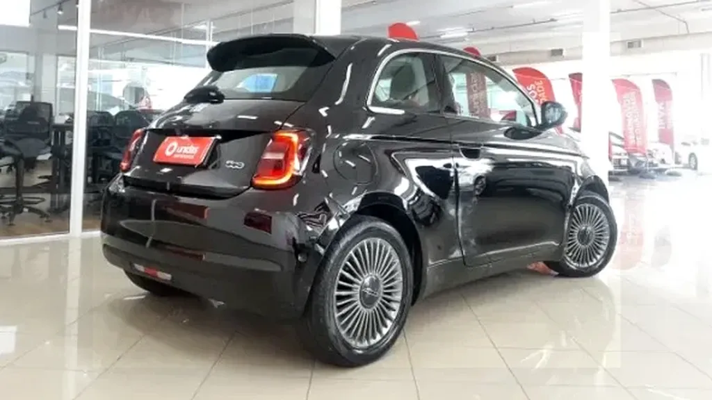 Fiat 500e - Imagem 7