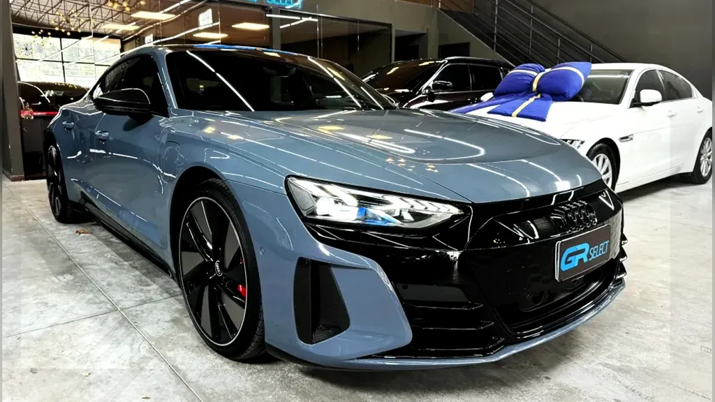 Foto de um audi rs e-tron gt