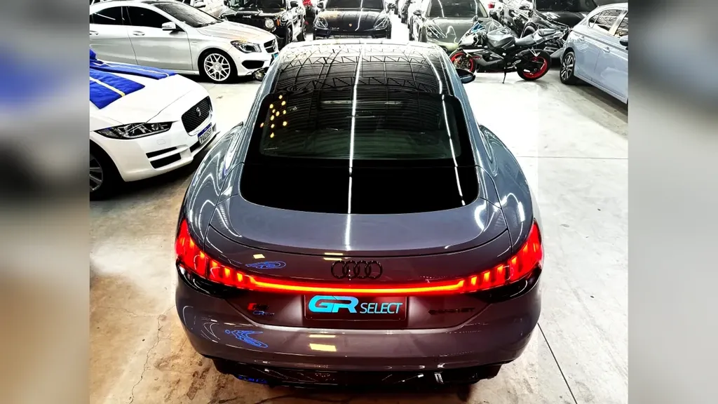 Audi Rs E-tron  GT - Imagem 12