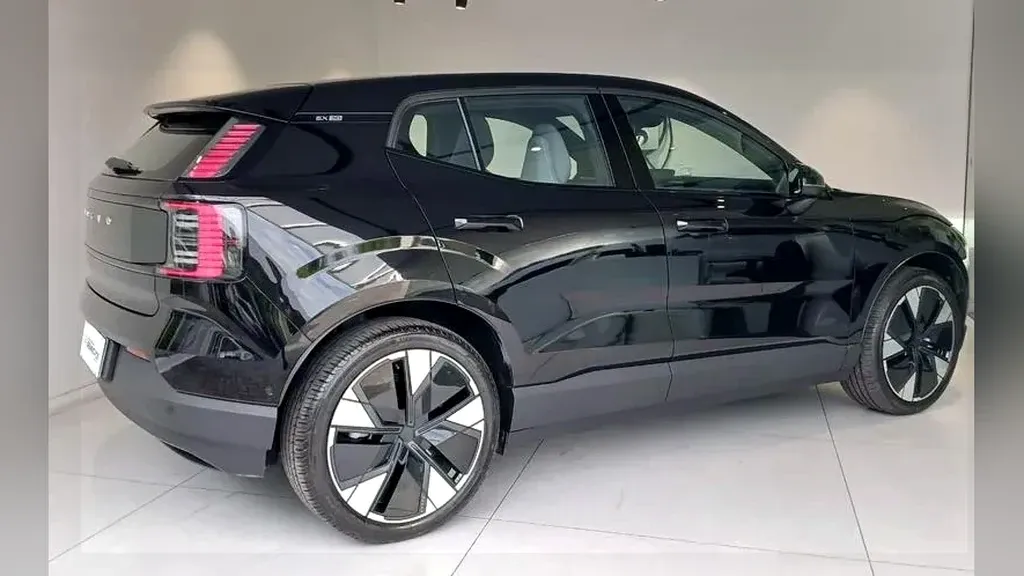 Volvo EX30 - Imagem 7