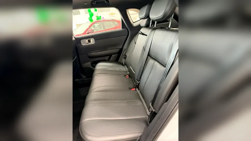 Chevrolet Captiva EV - Imagem 8