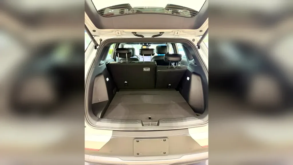 Chevrolet Captiva EV - Imagem 17