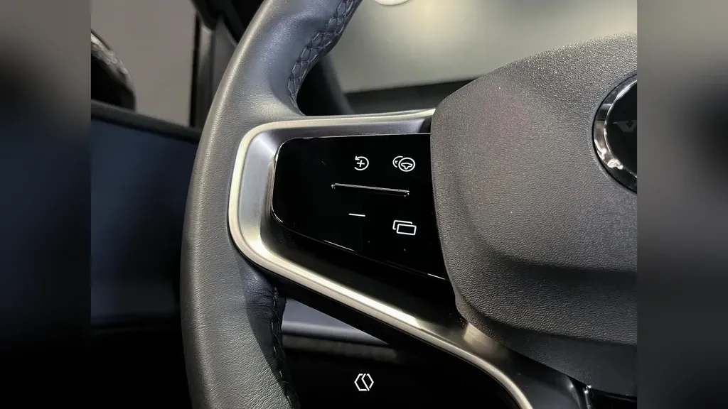 Volvo EX30 - Imagem 9