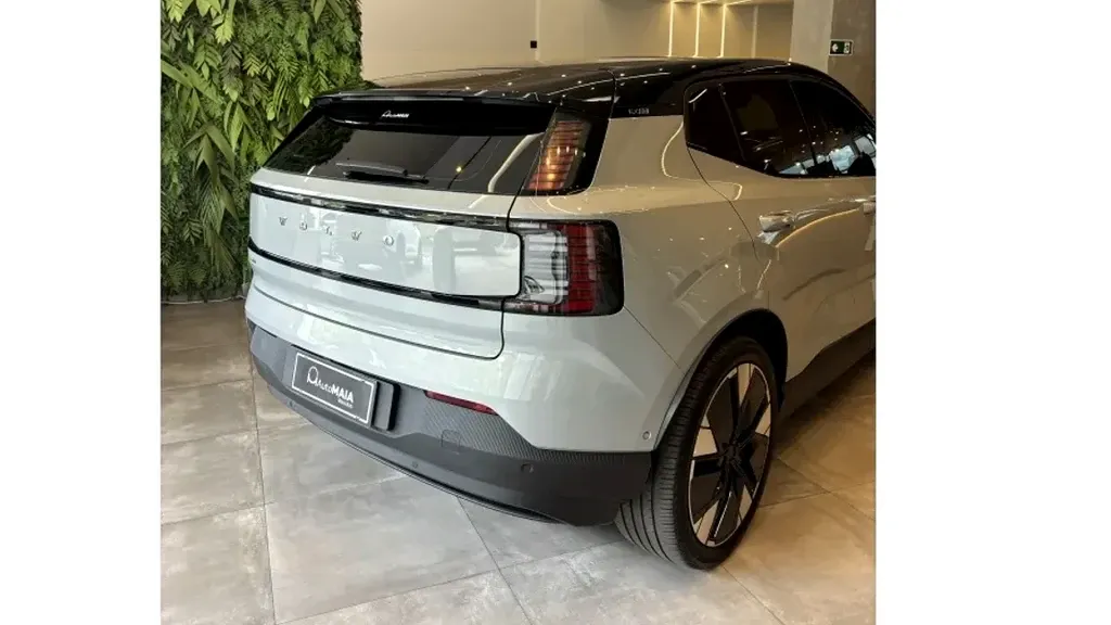 Volvo EX30 - Imagem 16