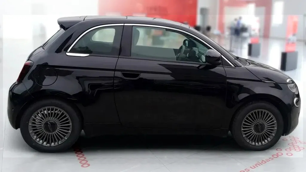 Fiat 500e - Imagem 6