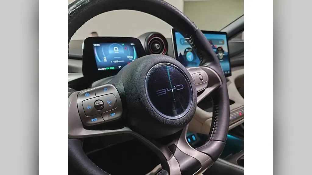 BYD Dolphin - Imagem 13