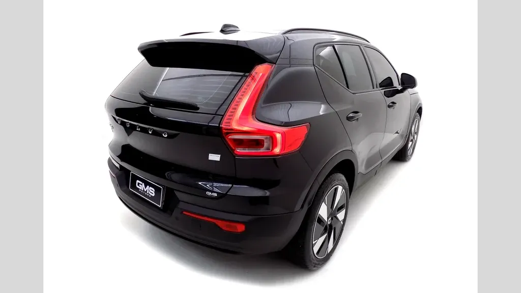 Volvo XC40 Recharge - Imagem 5