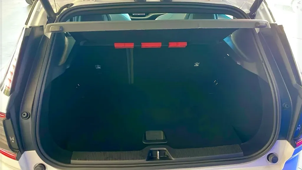 Volvo EX30 - Imagem 6