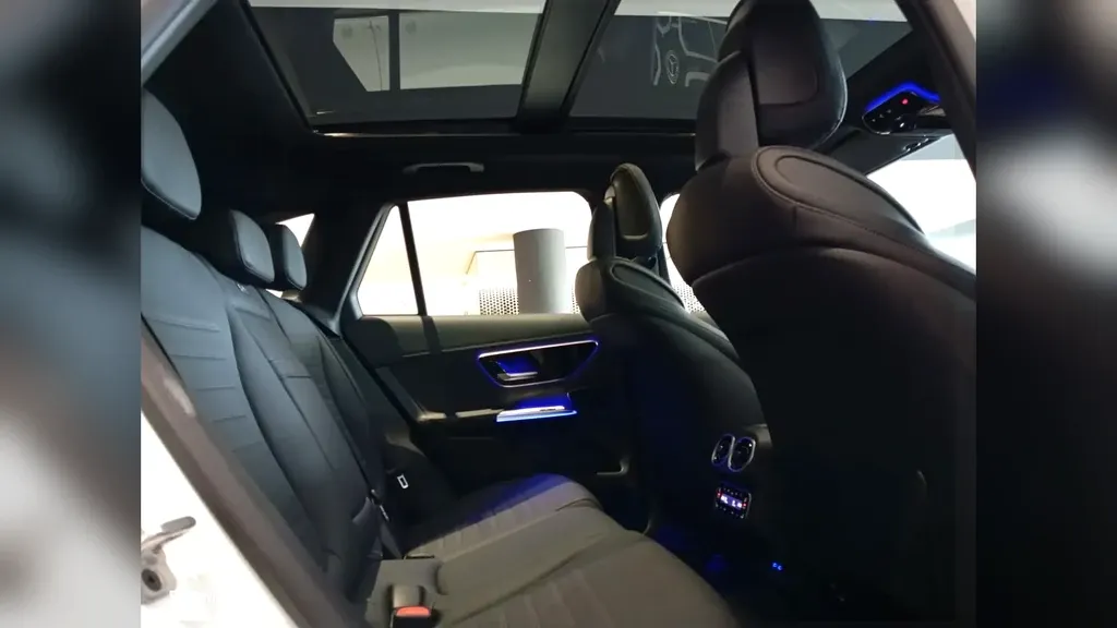 Mercedes Glc 300e - Imagem 3