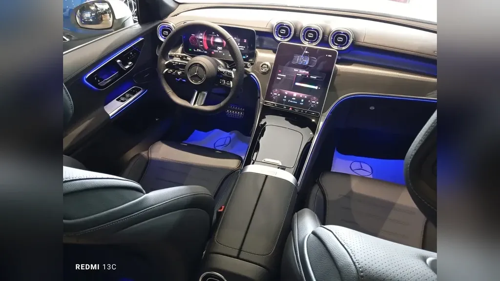 Mercedes Glc 300e - Imagem 6