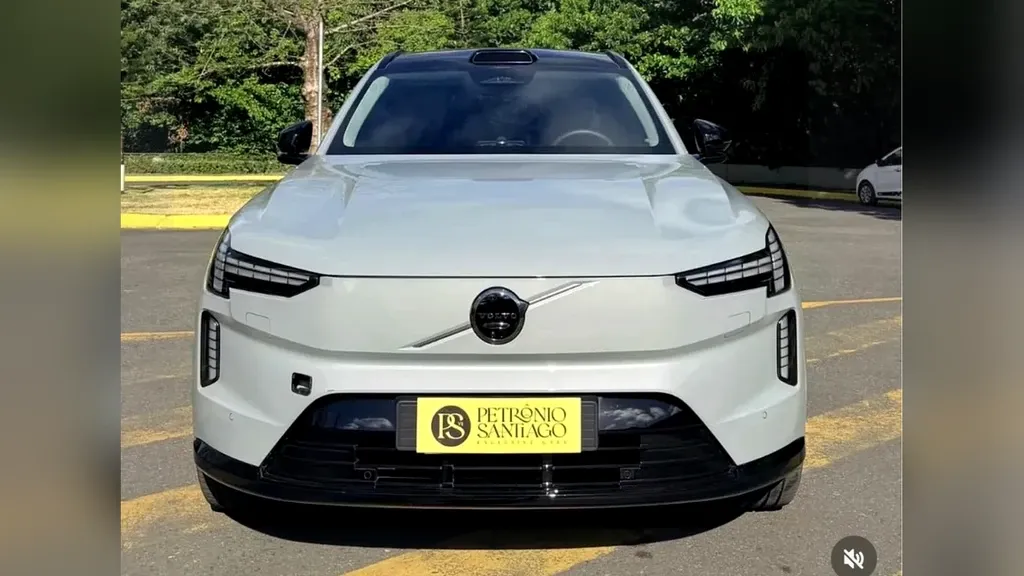 Volvo Ex90 - Imagem 3