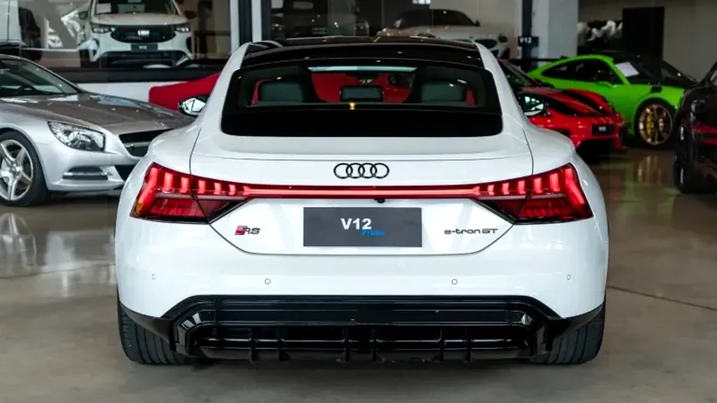 Audi Rs E-tron  GT - Imagem 6