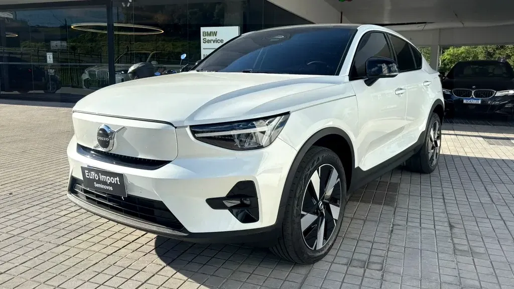 Volvo C40 Recharge - Imagem 12