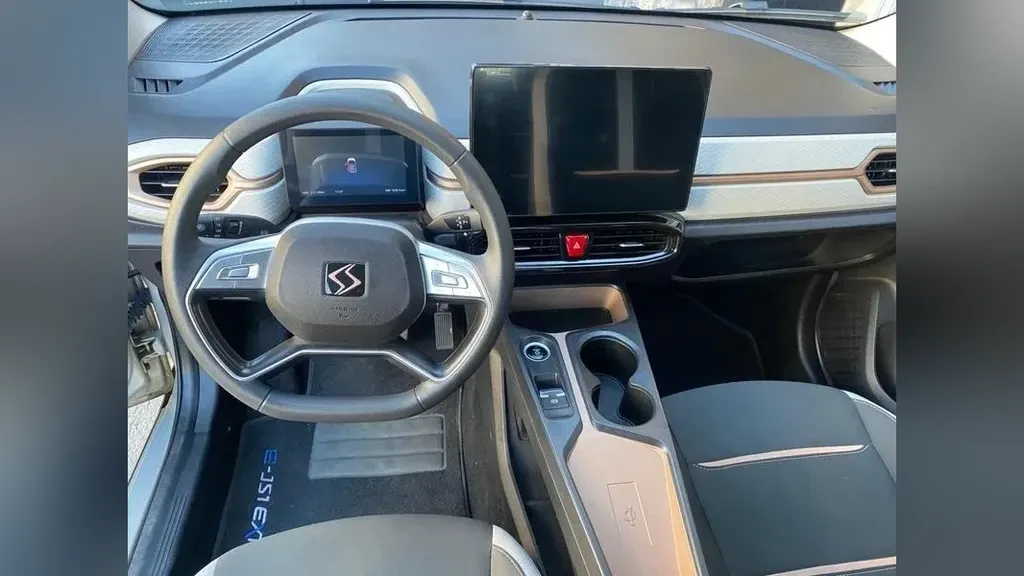 JAC E-JS1 - Imagem 11