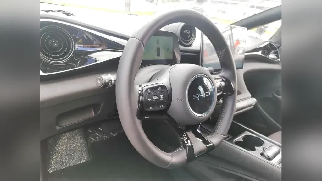 BYD Dolphin Plus - Imagem 7