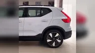 Volvo EX40 - Miniatura 5