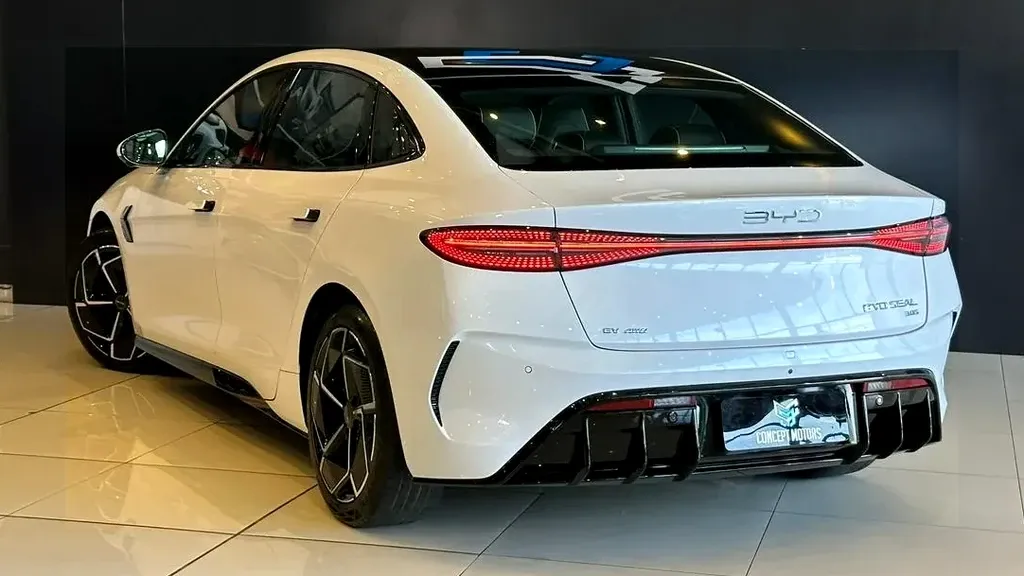 BYD Seal - Imagem 17