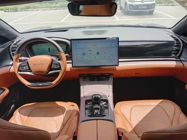 BYD Han - Imagem 11