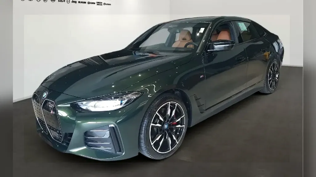 Foto de um bmw i4 m50