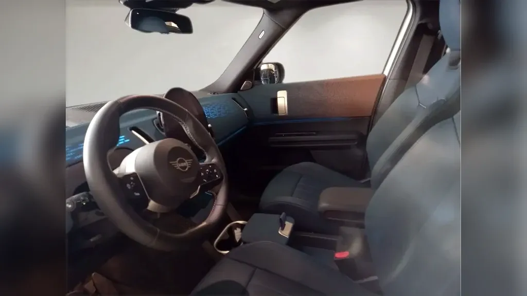 Mini Countryman SE All4 - Imagem 6