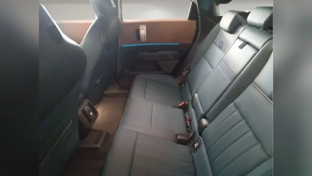 Mini Countryman SE All4 - Imagem 11