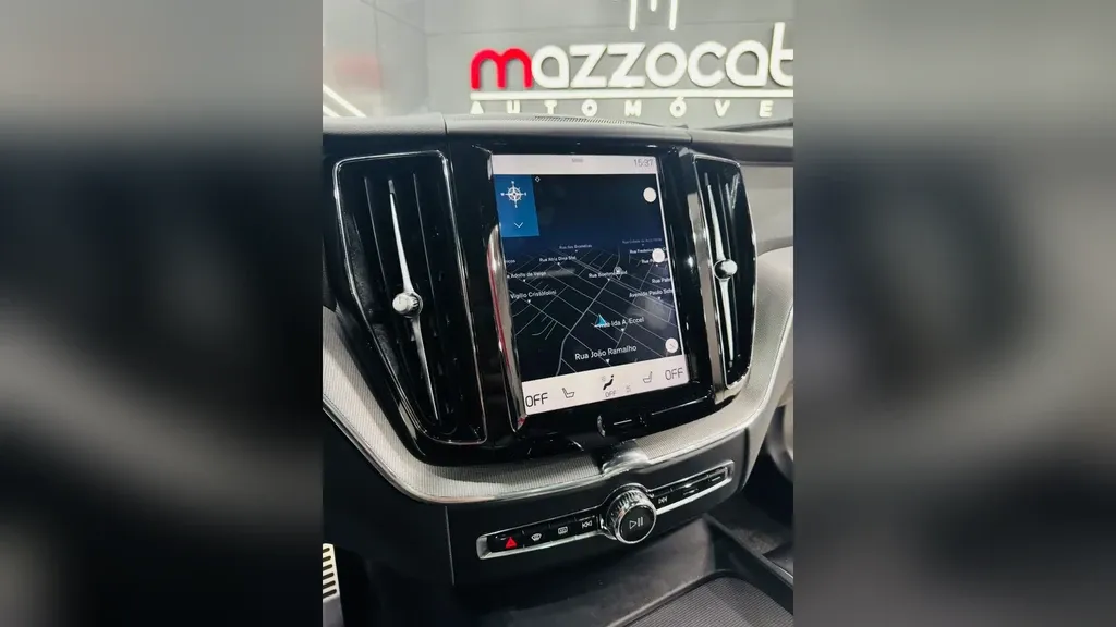 Volvo Xc60 - Imagem 17