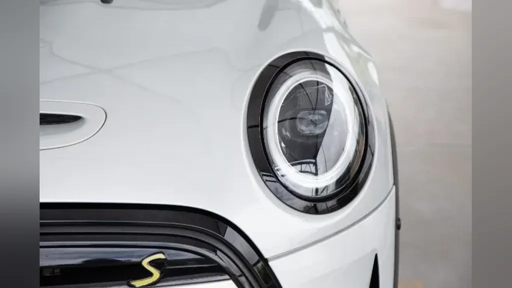 Mini Cooper SE - Imagem 5