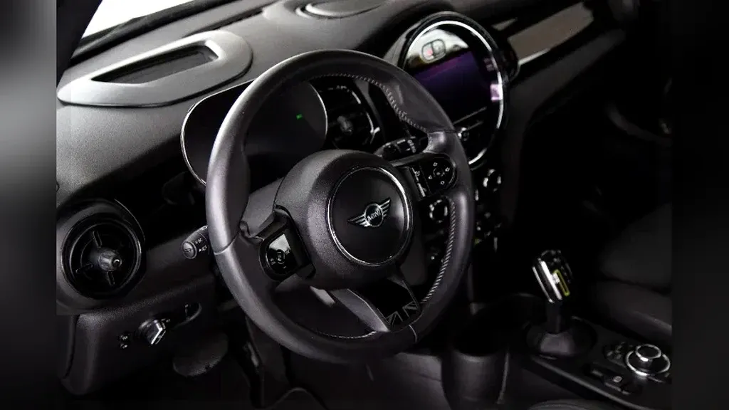 Mini Cooper SE - Imagem 14