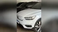 Volvo XC40 Recharge - Miniatura 1