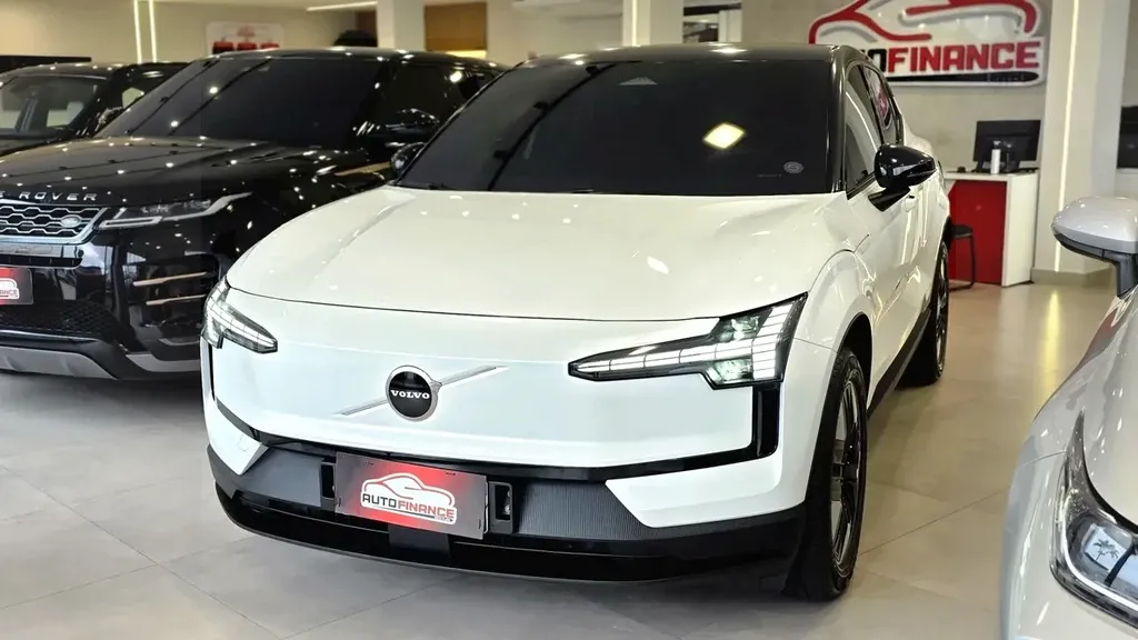 Volvo EX30 - Imagem 4