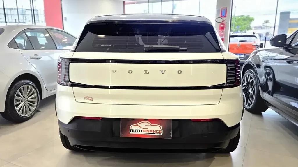 Volvo EX30 - Imagem 7