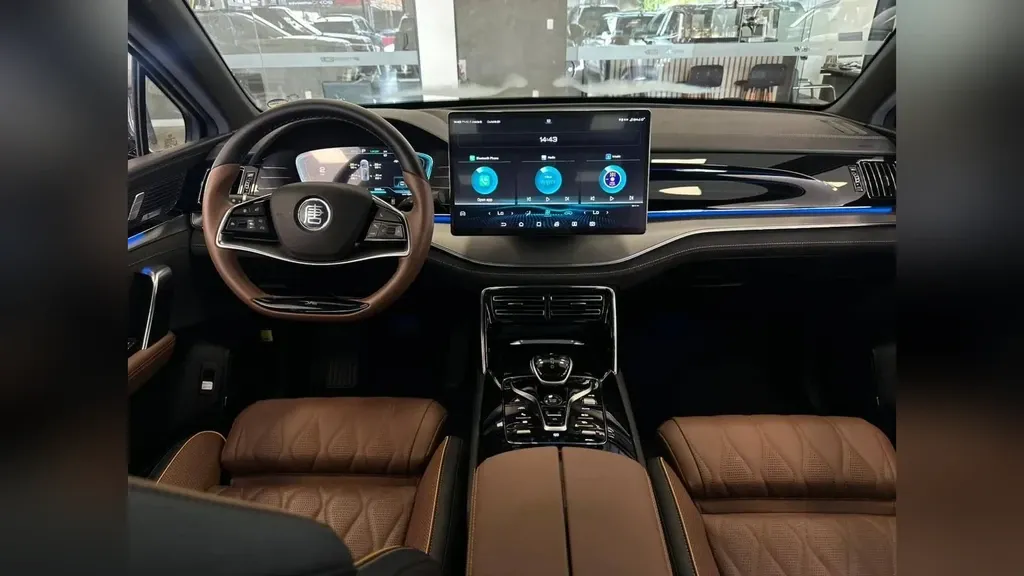 BYD Tang - Imagem 10